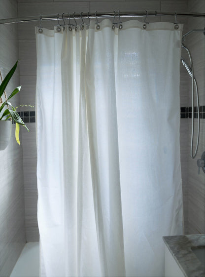 Cotton Shower Curtain – Natural & White Bath Sizes