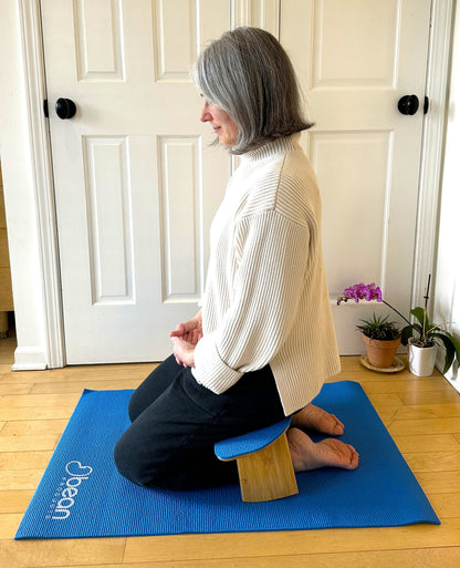 Bamboo Meditation Bench – Eco Kneeling & Prayer Seat