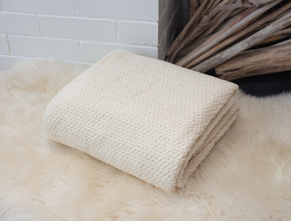 Organic Cotton Throw Blanket – Handwoven & Earth Friendly