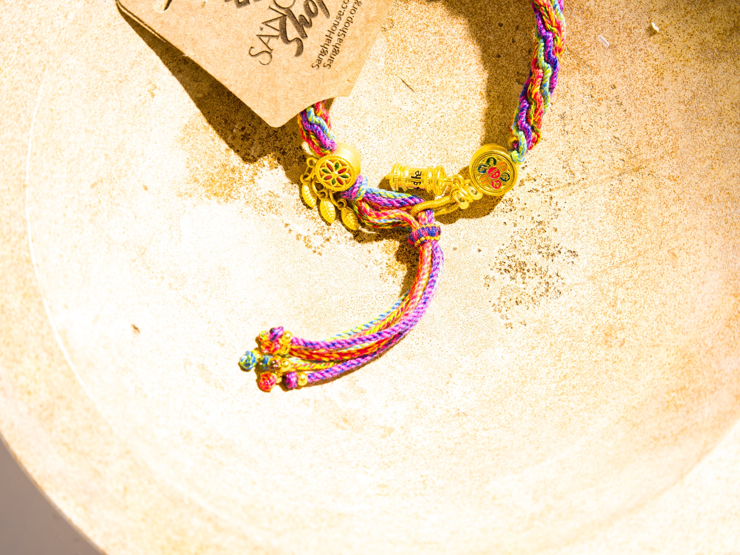 Tibetan Woven Bracelet – Handcrafted Protection & Good Fortune